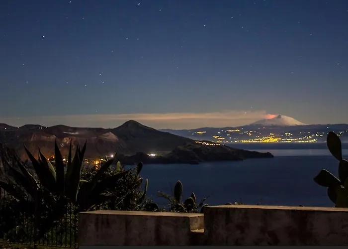 Casaeolia Blues * Canneto (Lipari)